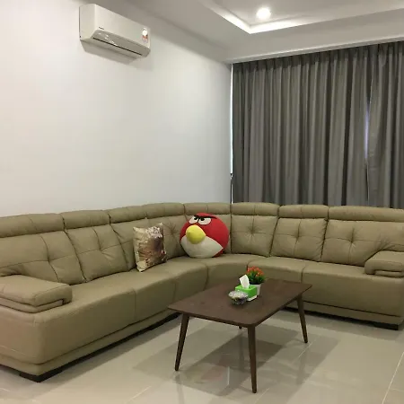 Imperial Suites At Boulevard Mall Kuching Exterior photo
