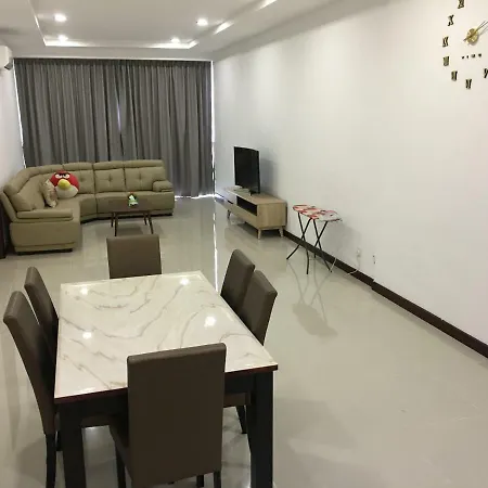 Imperial Suites At Boulevard Mall Kuching Exterior photo
