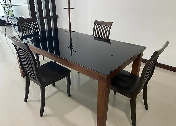 Imperial Suites At Boulevard Mall