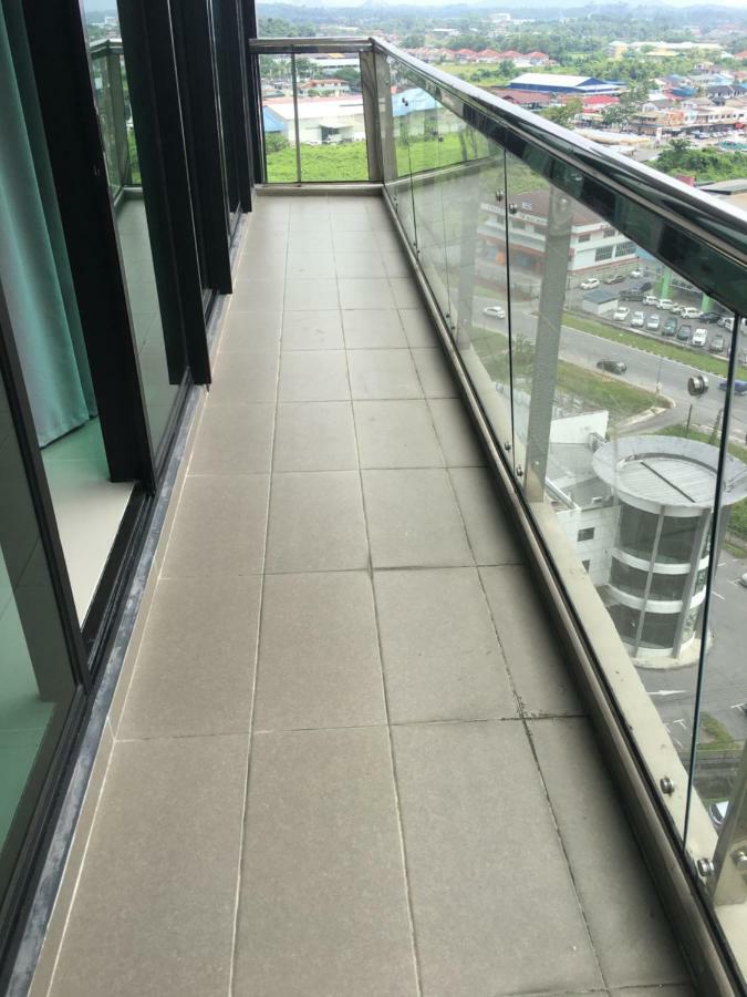 Imperial At Boulevard Mall Apartment